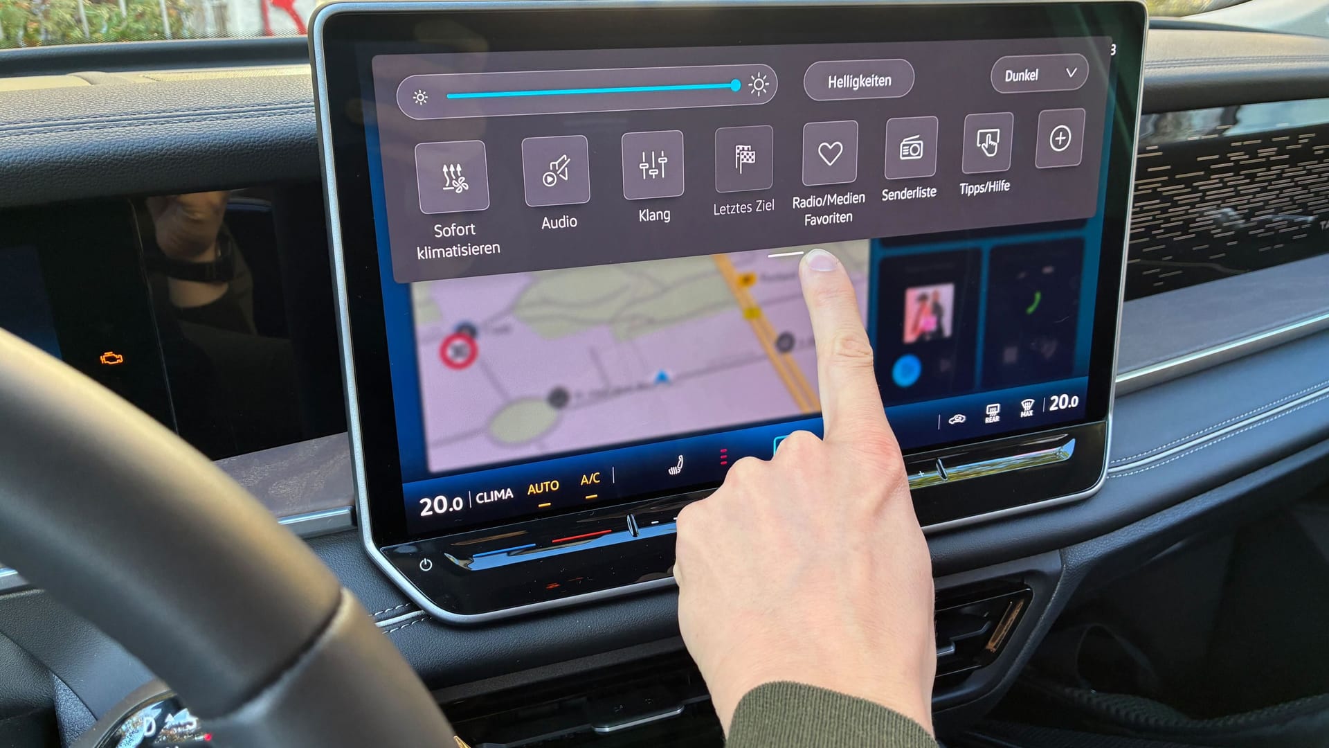 Weitgehend intuitiv: VW aus den Softwareproblemen der Vergangenheit gelernt, das Display lässt sich einfach personalisieren.