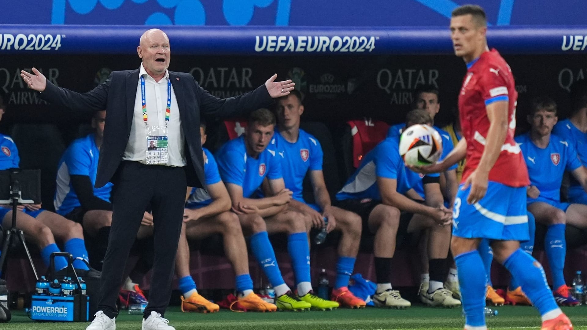 Trainer Ivan Hasek Trainer Ivan Hasek