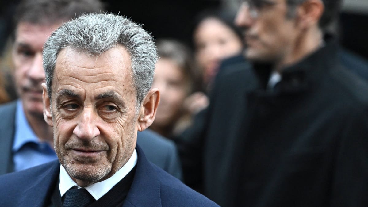 Louis Sarkozy in Natali Husic pozdravila prvega otroka, sina Sylla Nicolasa Sarkozyja