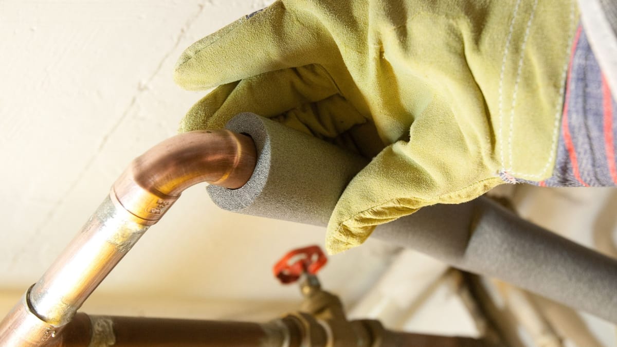 Heizung: Warum Sie jetzt Ihre Heizungsrohre isolieren sollten