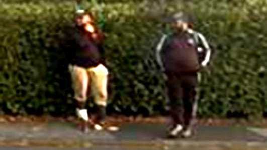 Bei dem Foto handelt es sich um einen Ausschnitt aus einem Video. Dieses wird in voller Länge in der TV-Sendung von "Aktenzeichen XY… ungelöst" zu sehen sein. Bei dem Foto handelt es sich um einen Ausschnitt aus einem Video. Dieses wird in voller Länge in der TV-Sendung von "Aktenzeichen XY… ungelöst" zu sehen sein.