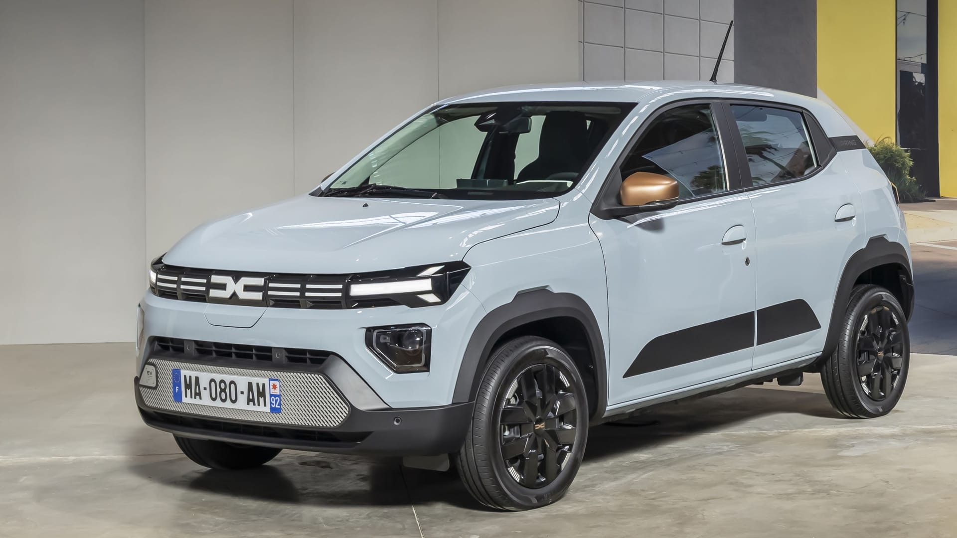 Aufgewertet: Statt der bisherigen 45- und 65-PS-Versionen gibt es beim Spring nun Aggregate mit bis zu 100 PS. Aufgewertet: Statt der bisherigen 45- und 65-PS-Versionen gibt es beim Spring nun Aggregate mit bis zu 100 PS.