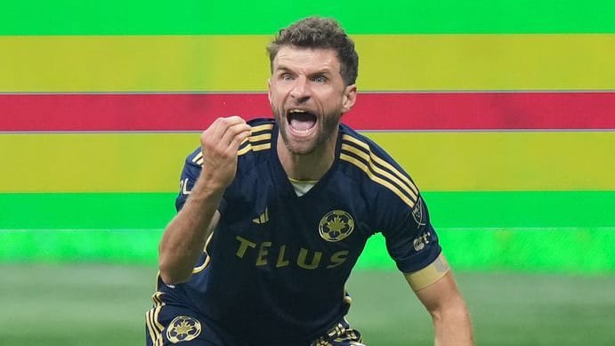 urn:newsml:dpa.com:20090101:251024-935-911033