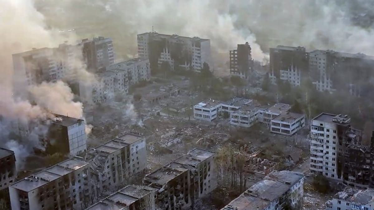 Ukraine-Krieg: Ukraine: Haben russische Stellungen unter Wasser gesetzt