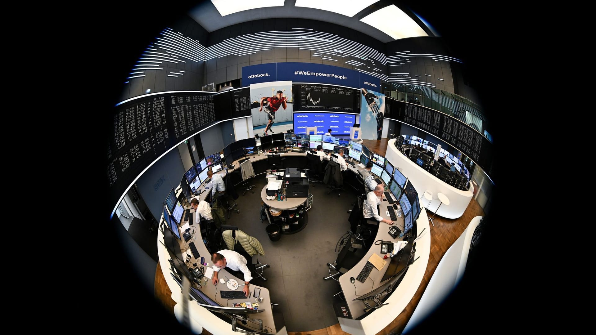 Dax erreicht neuen Rekord Dax erreicht neuen Rekord