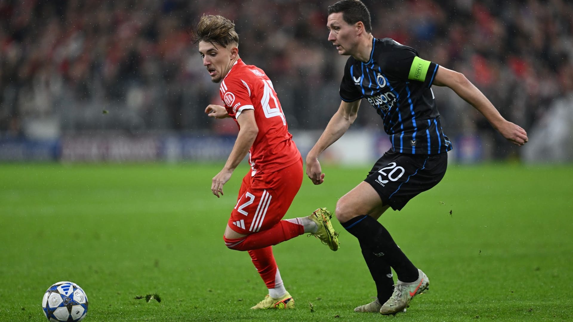 Überzeugte beim Startelf-Einsatz: Bayerns Lennart Karl im Spiel gegen Brügge. Überzeugte beim Startelf-Einsatz: Bayerns Lennart Karl im Spiel gegen Brügge.