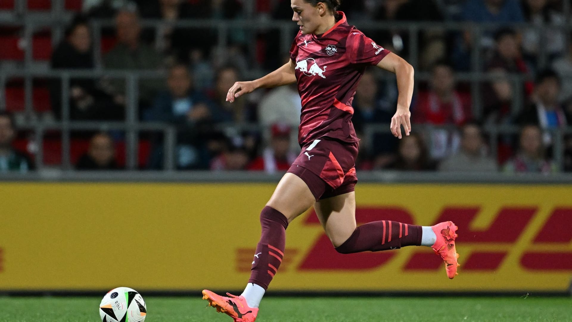 Giovanna Hoffmann Giovanna Hoffmann