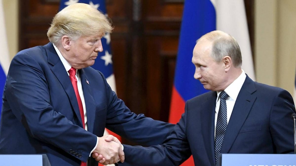 Russland und Trump: Der US-Präsident behält bei Putin die Samthandschuhe an