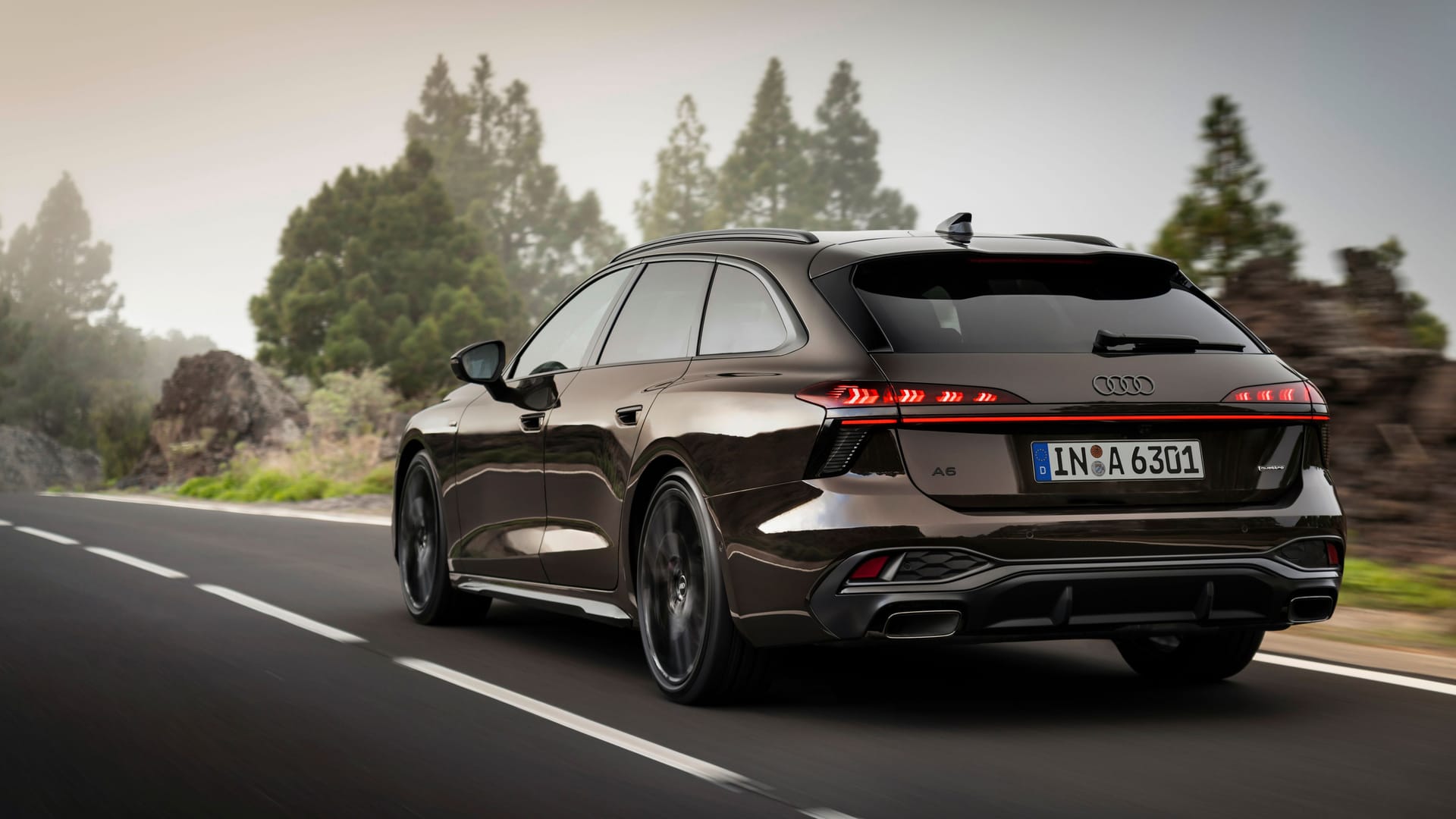 Dynamiker: Der Audi A6 hat ein beinahe coupéhaftes Heck. Dynamiker: Der Audi A6 hat ein beinahe coupéhaftes Heck.