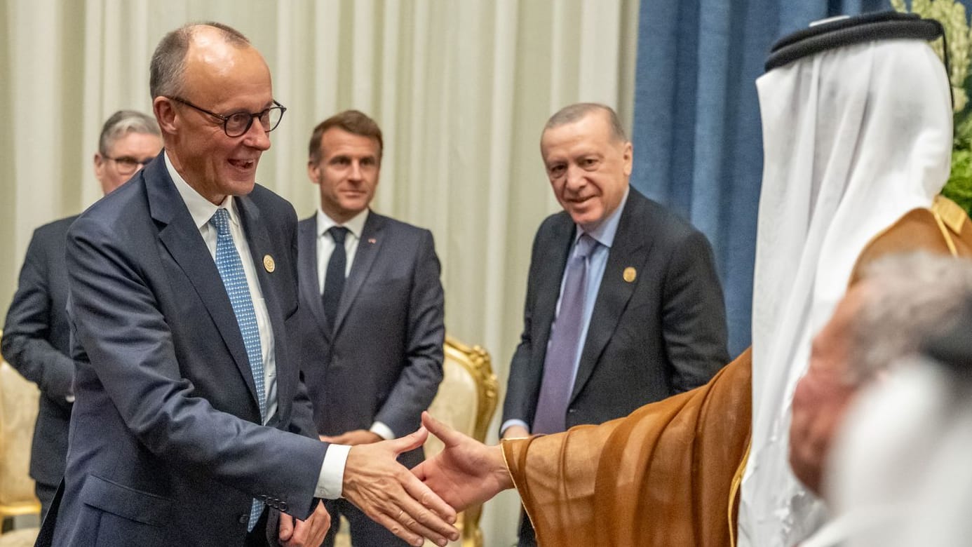 urn:newsml:dpa.com:20090101:251013-911-015565 urn:newsml:dpa.com:20090101:251013-911-015565