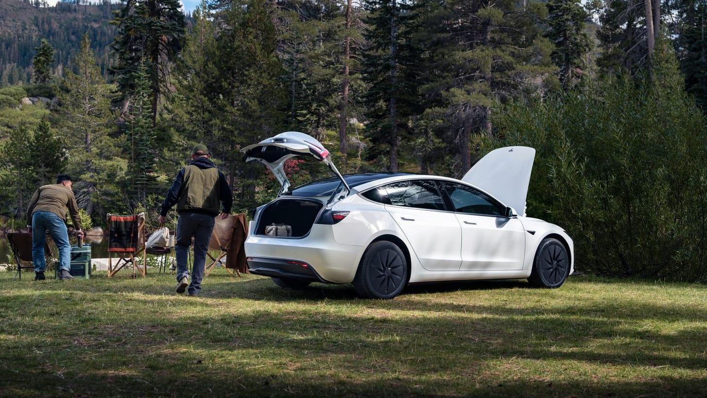 TESLA-VEHICLE/ TESLA-VEHICLE/