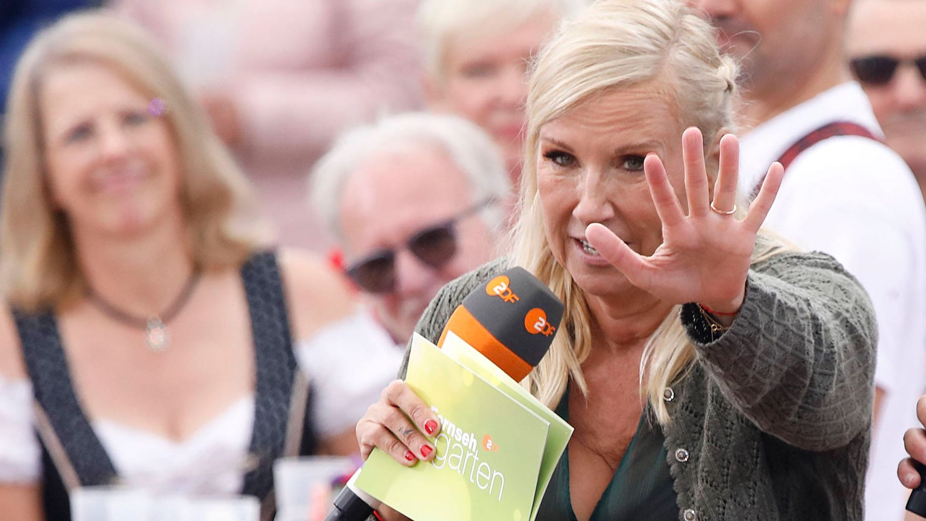 Andrea Kiewel: Sie moderiert den "ZDF-Fernsehgarten".