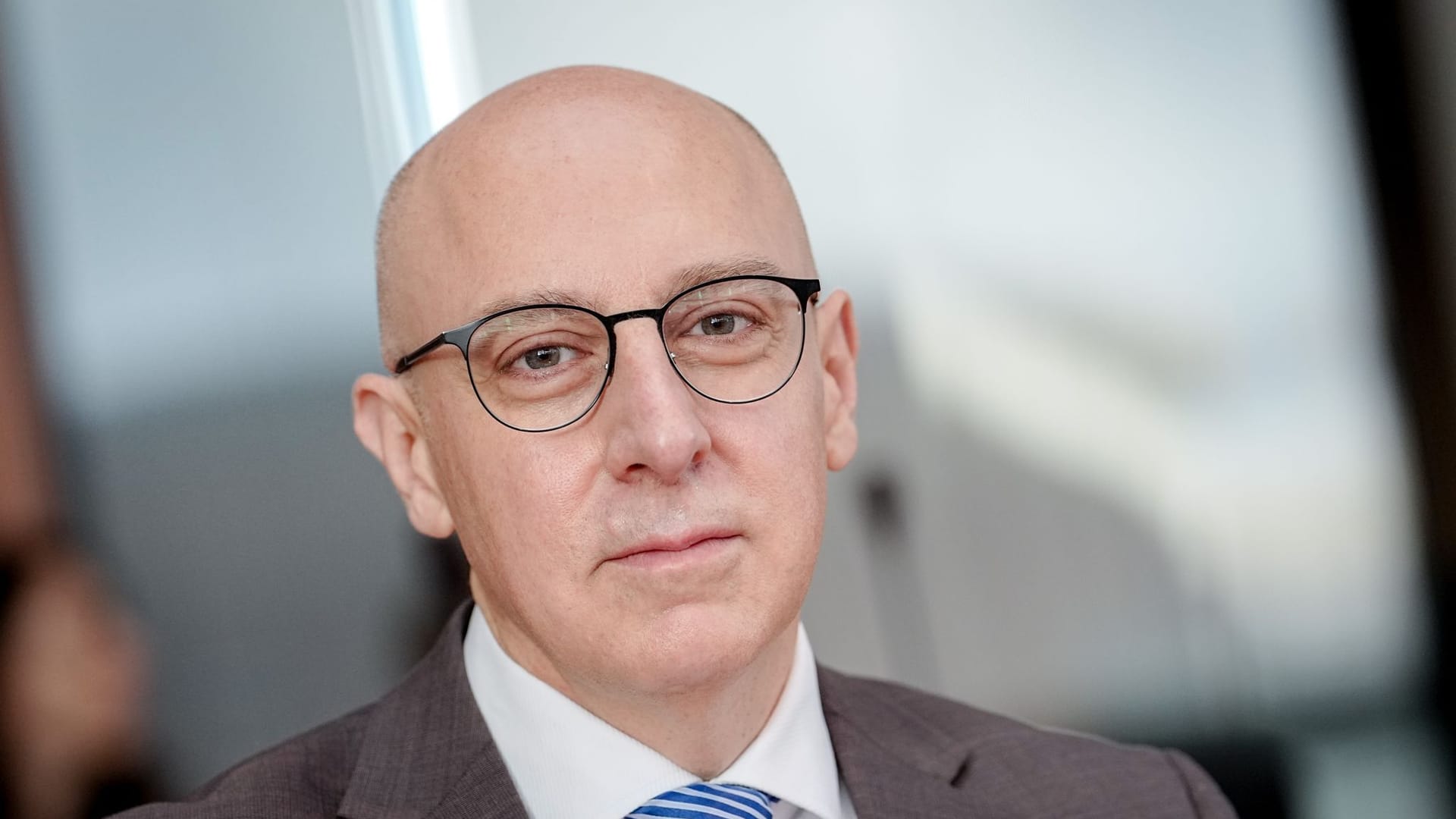 Öffentliche Anhörung der Präsidenten der Nachrichtendienste Öffentliche Anhörung der Präsidenten der Nachrichtendienste