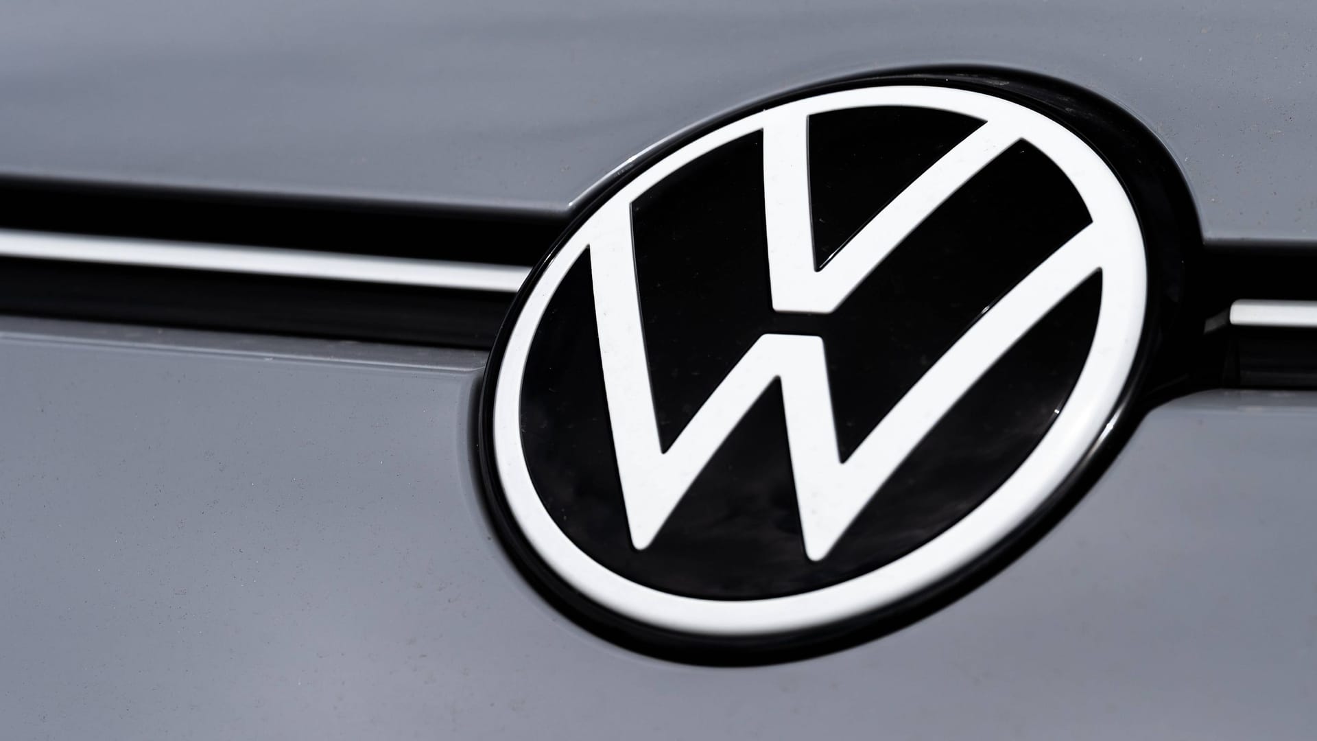 Das Weltauto: Es gibt kaum ein Land ohne VW-Händler. Ihre Auswahl sieht teilweise ganz anders aus als bei uns. Das Weltauto: Es gibt kaum ein Land ohne VW-Händler. Ihre Auswahl sieht teilweise ganz anders aus als bei uns.