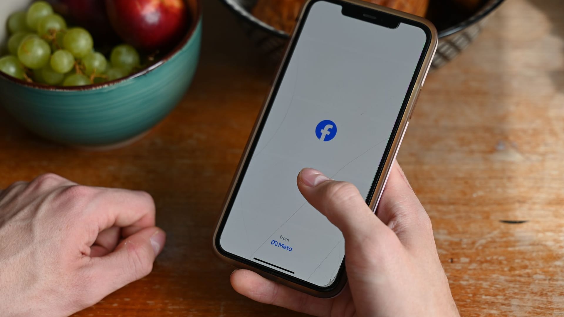 Facebook auf dem Handy Facebook auf dem Handy