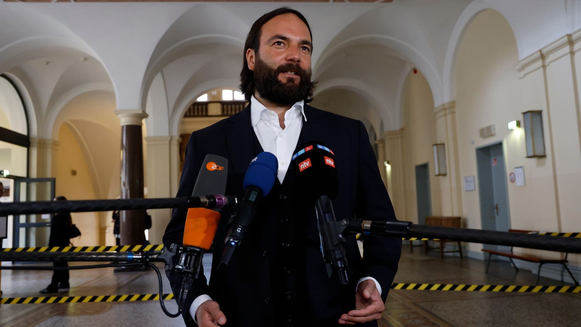 Prozess wegen mutmaßlicher Kindesentführung Prozess wegen mutmaßlicher Kindesentführung