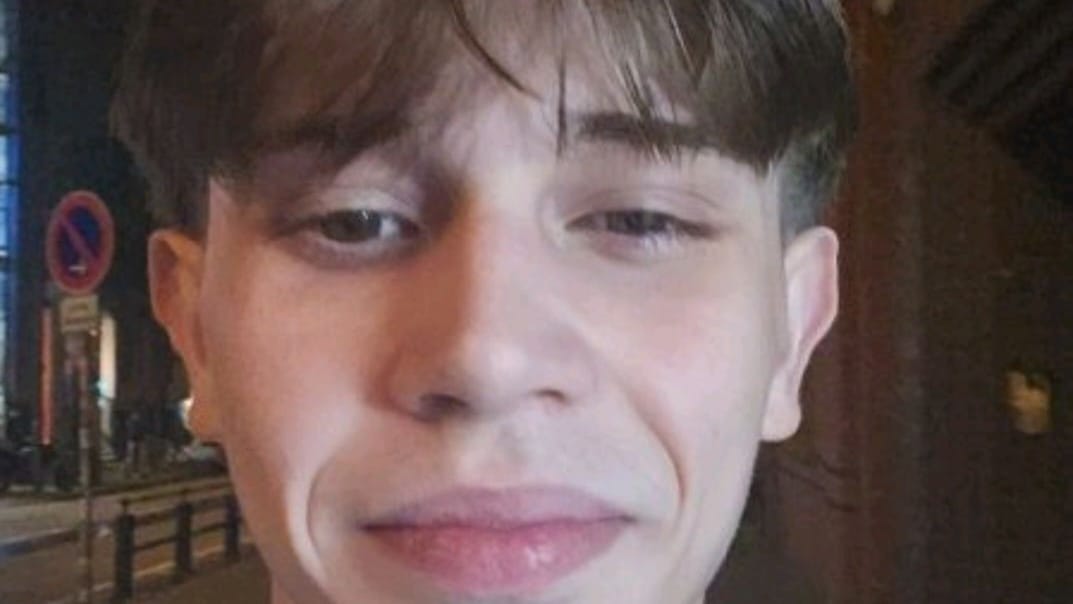 Ein Tatverdächtiger: Die Polizei sucht unter anderem nach dieser Person. Ein Tatverdächtiger: Die Polizei sucht unter anderem nach dieser Person.