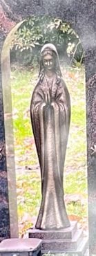 Mit diesem Foto sucht die Polizei nach einer gestohlenen Statue: Wer hat sie gesehen? Mit diesem Foto sucht die Polizei nach einer gestohlenen Statue: Wer hat sie gesehen?