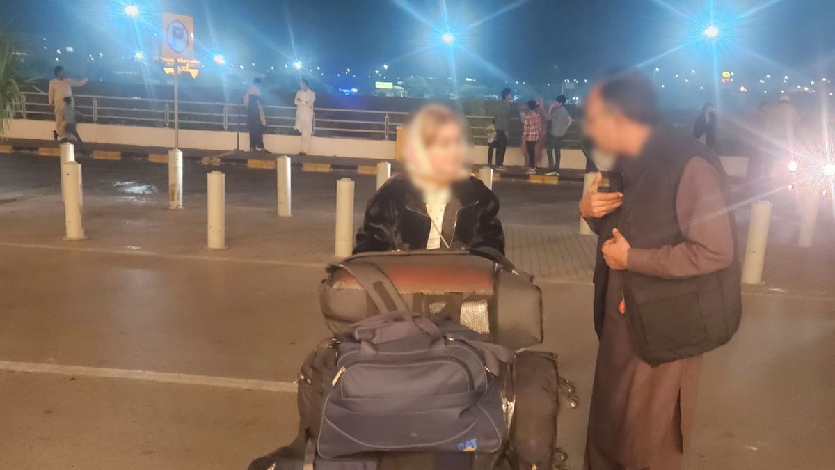 Aufnahme aus Pakistan - Afghanen fliegen nach Deutschland