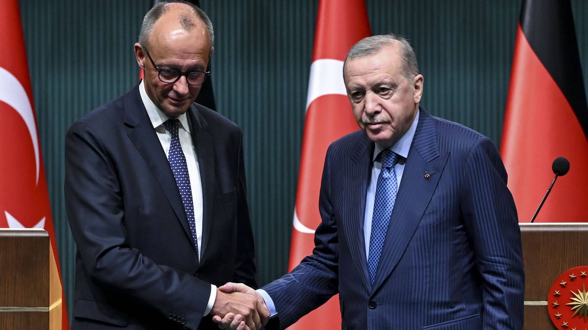 Merz bei Erdoğan in der Türkei: Findet der Kanzler den richtigen Umgang?