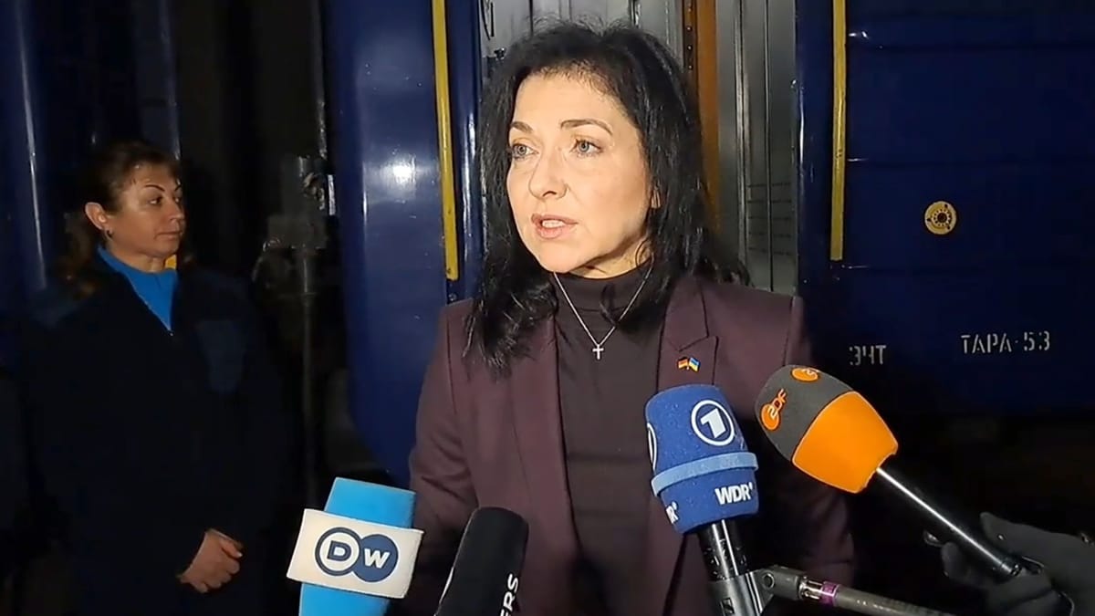Ukraine-Krieg: Ministerin Katharina Reiche muss in Kiew in den Bunker