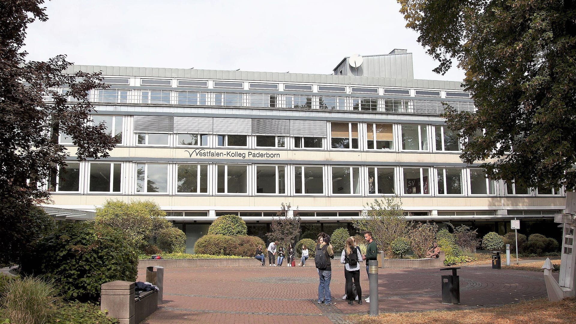 Das Westfalenkolleg in Paderborn (Archivbild): Hier gab es einen Messerangriff.
