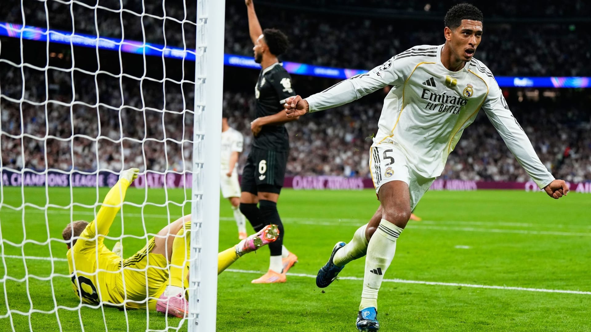 Matchwinner: Jude Bellingham dreht nach seinem Tor gegen Juventus jubelnd ab. Matchwinner: Jude Bellingham dreht nach seinem Tor gegen Juventus jubelnd ab.