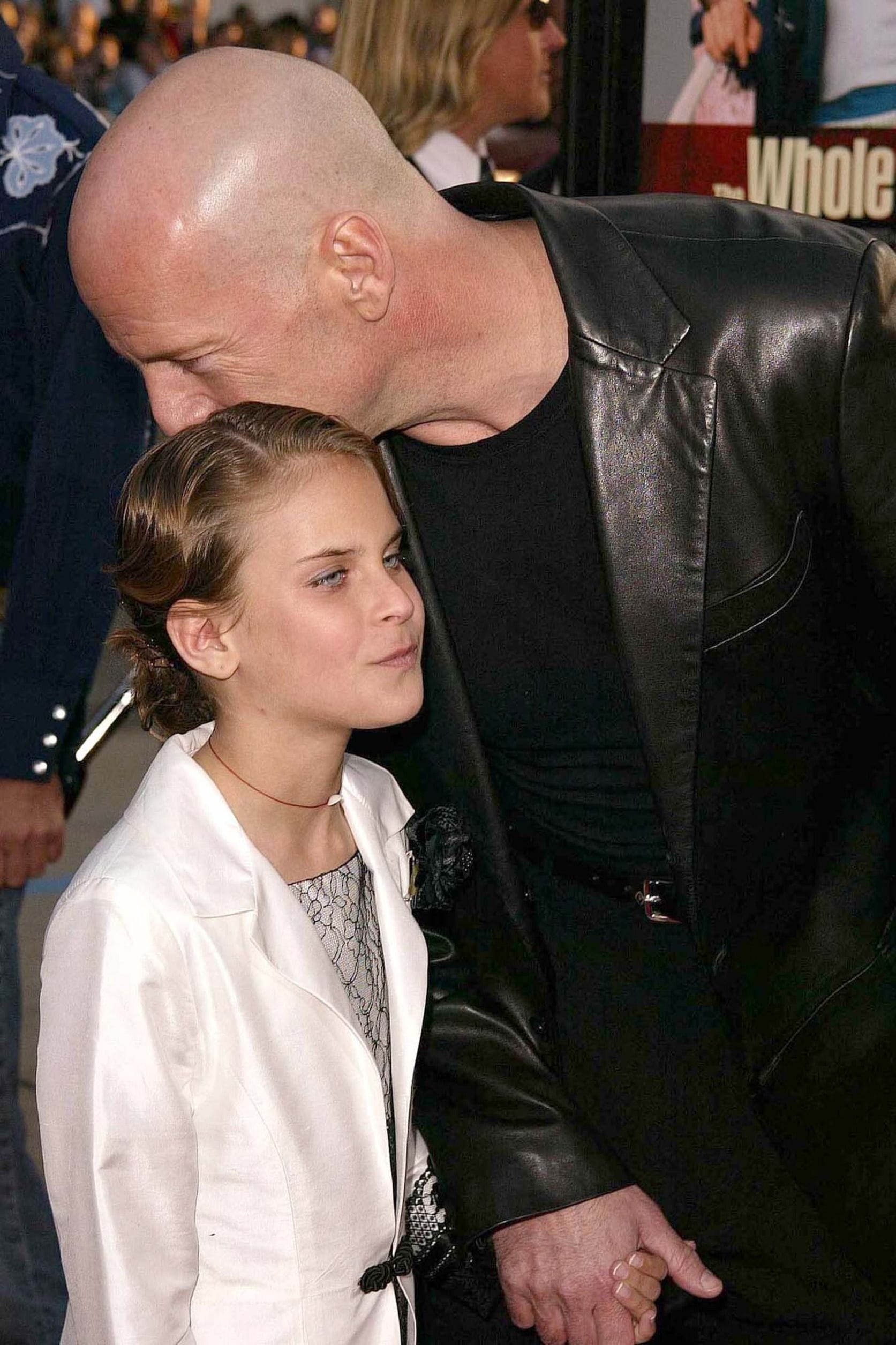 Bruce Willis und seine Tochter Tallulah im Jahr 2004 Bruce Willis und seine Tochter Tallulah im Jahr 2004