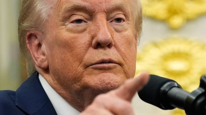 urn:newsml:dpa.com:20090101:251011-935-886456 urn:newsml:dpa.com:20090101:251011-935-886456