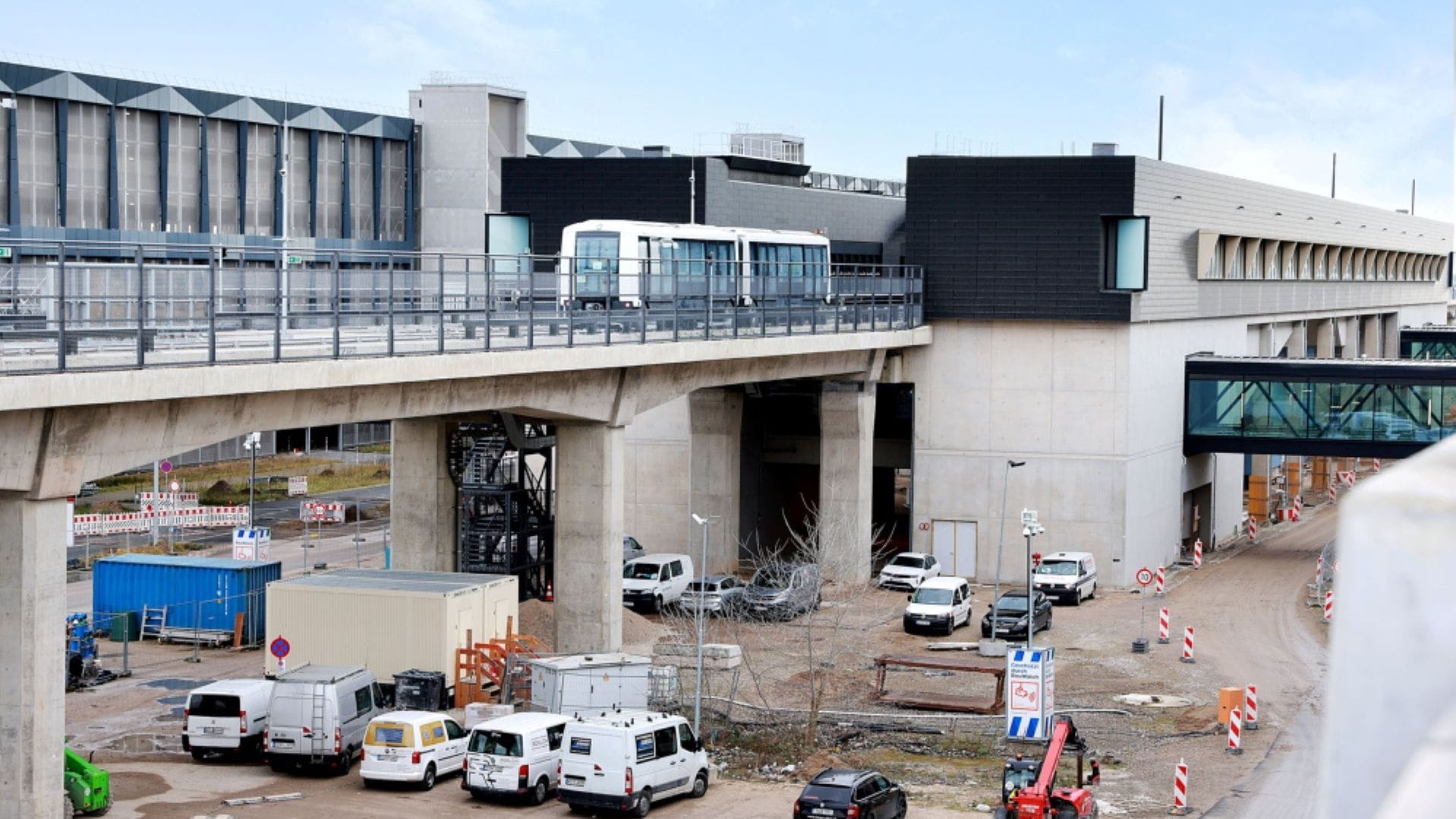 Die neue Sky Line-Station am Terminal 3 des Flughafens Frankfurt.