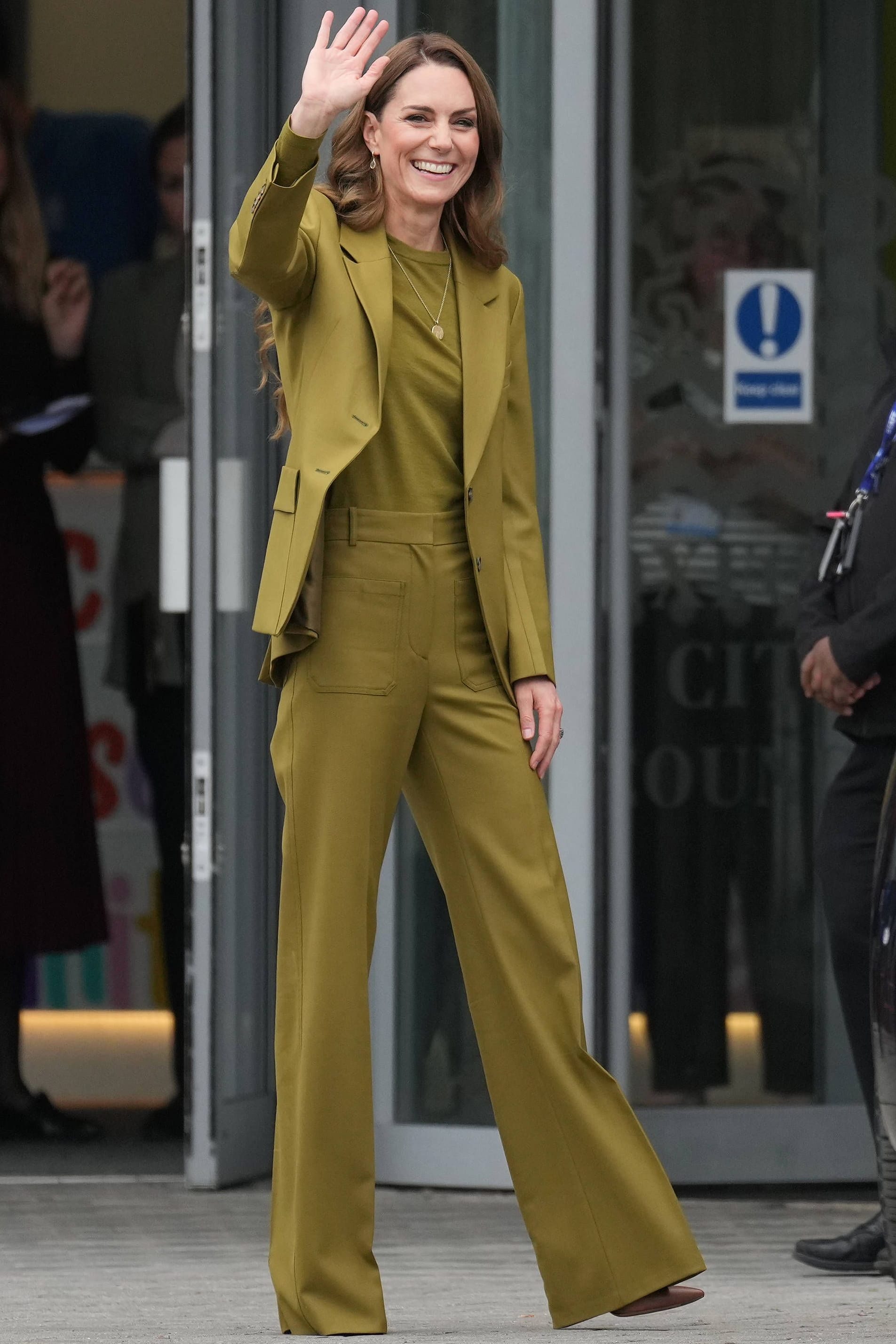 Prinzessin Kate in einer Kreation von Victoria Beckham. Prinzessin Kate in einer Kreation von Victoria Beckham.