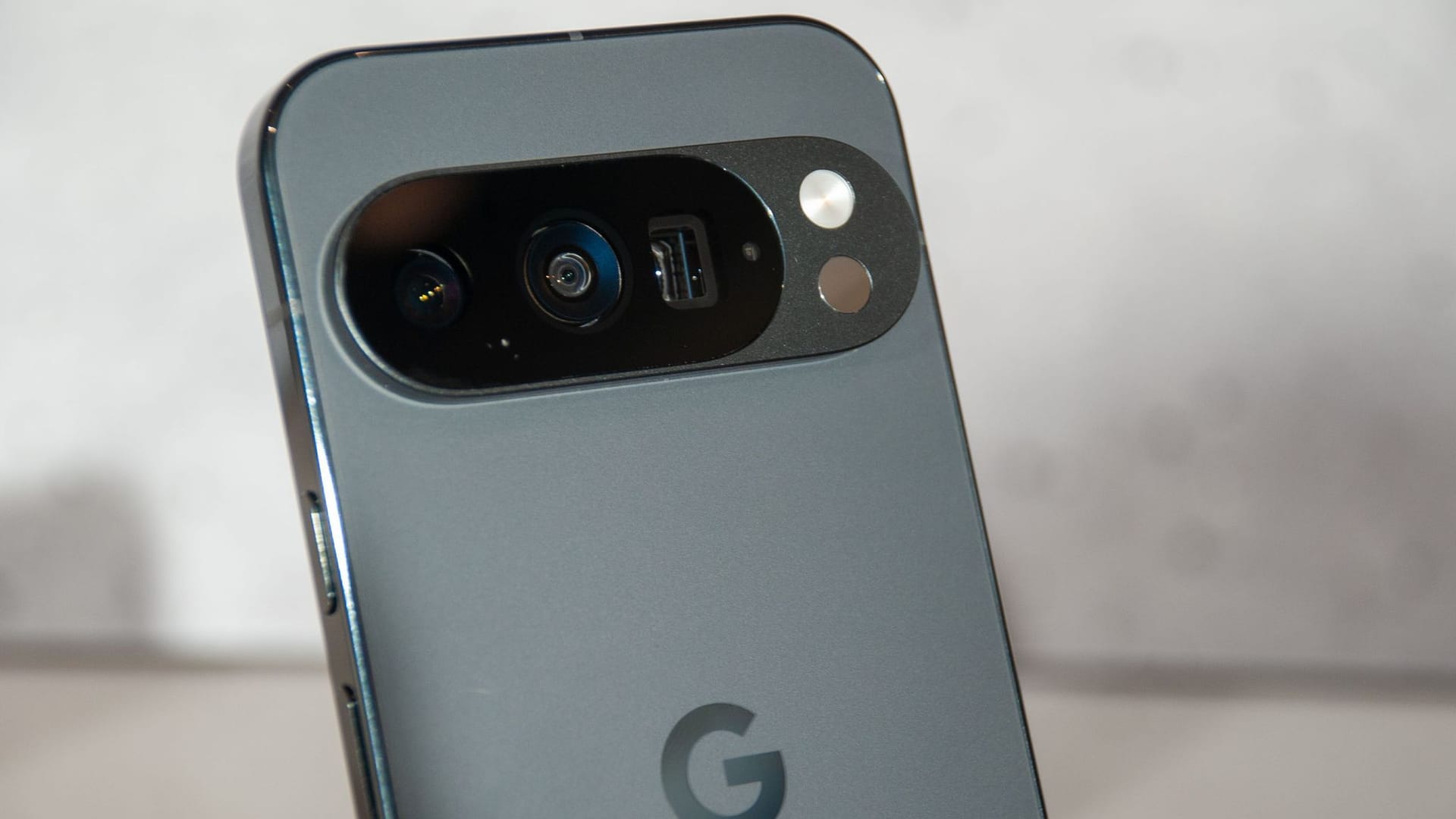 urn:newsml:dpa.com:20090101:251029-935-921167