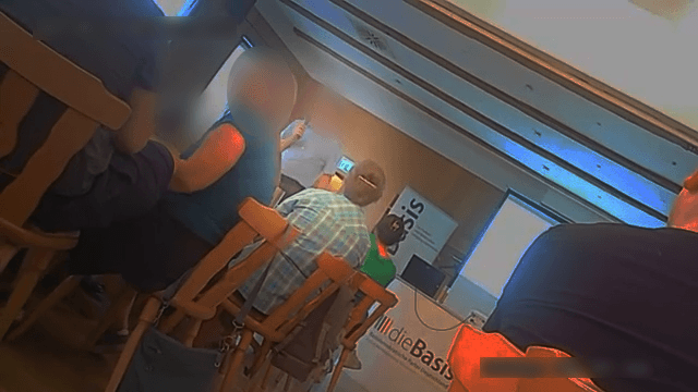 Dirk S. bei seinem Vortrag am Rande Braunschweigs