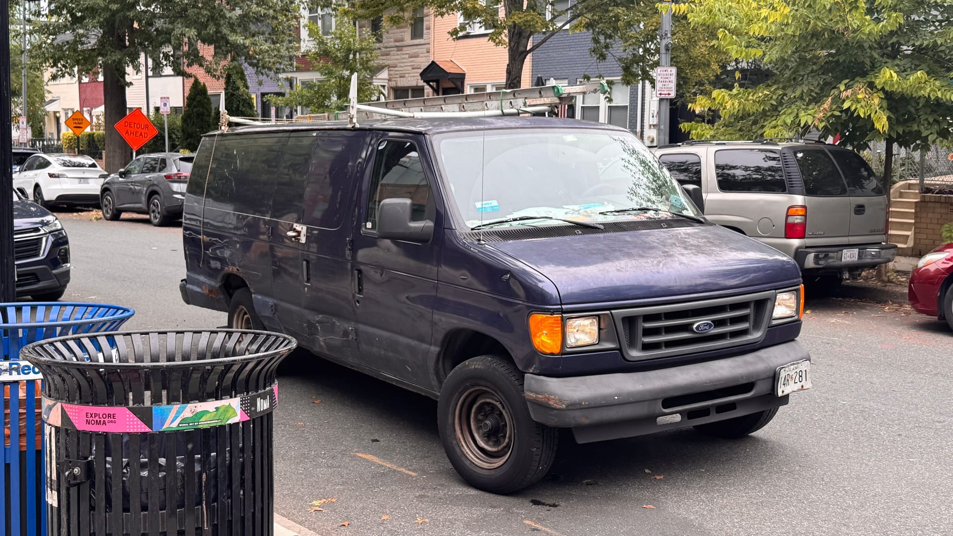 Verlassener Wagen eines festgenommenen Handwerkers mitten in Washington.