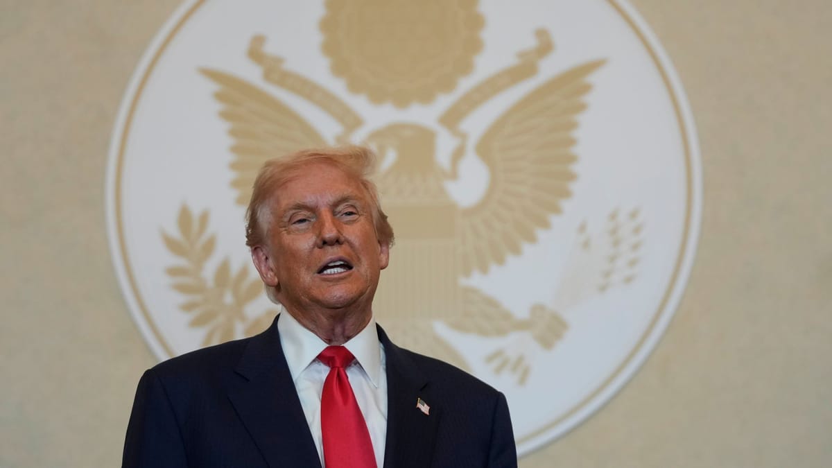 Donald Trump: Diskussionen um dritte Amtszeit des US-Präsidenten