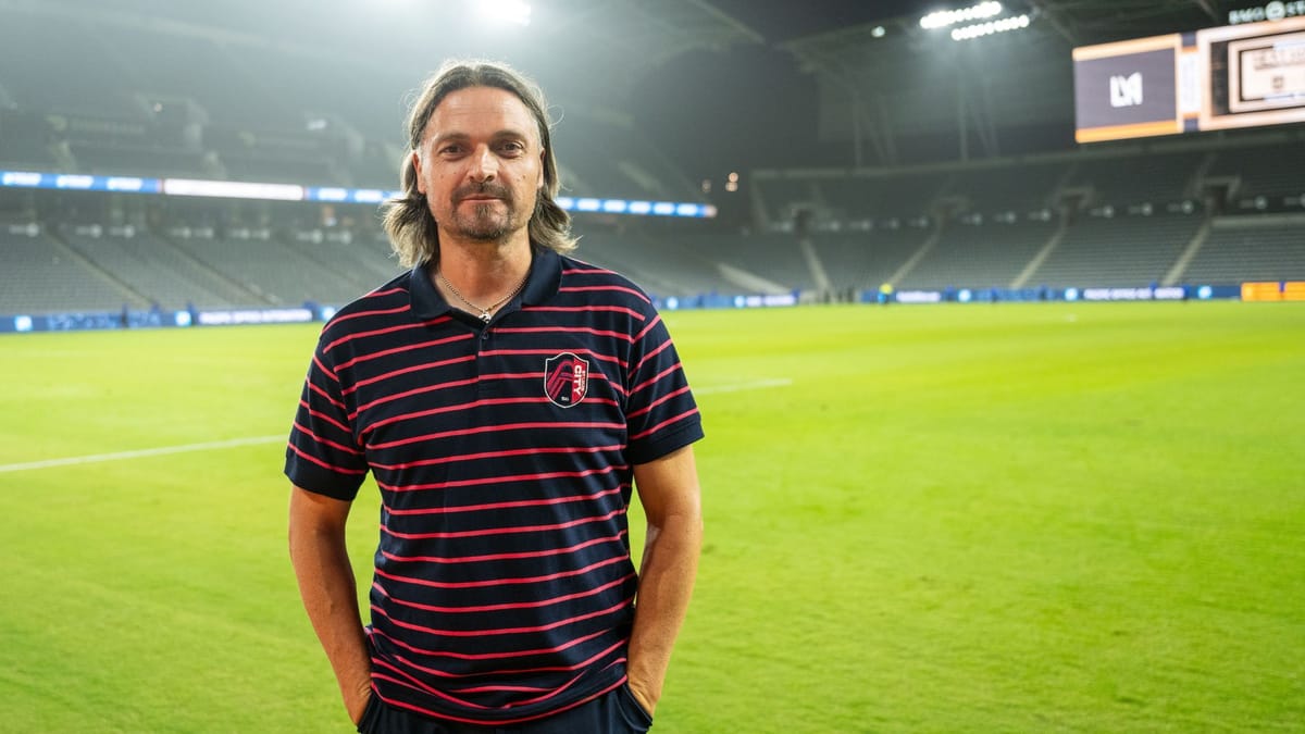 Lutz Pfannenstiel heuert als Sportdirektor in Schottland an