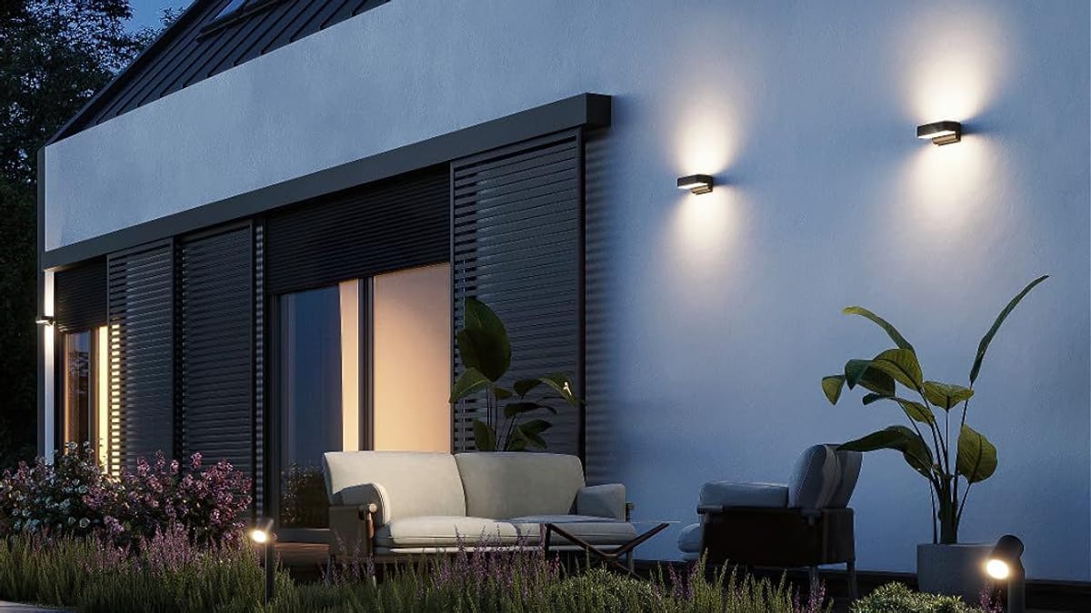 Sicherheitsbeleuchtung für Einfahrten: Schutz durch helles Licht