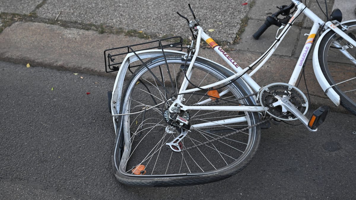 Düsseldorf: Mann muss nach Auto-Attacke auf Radfahrer in Haft