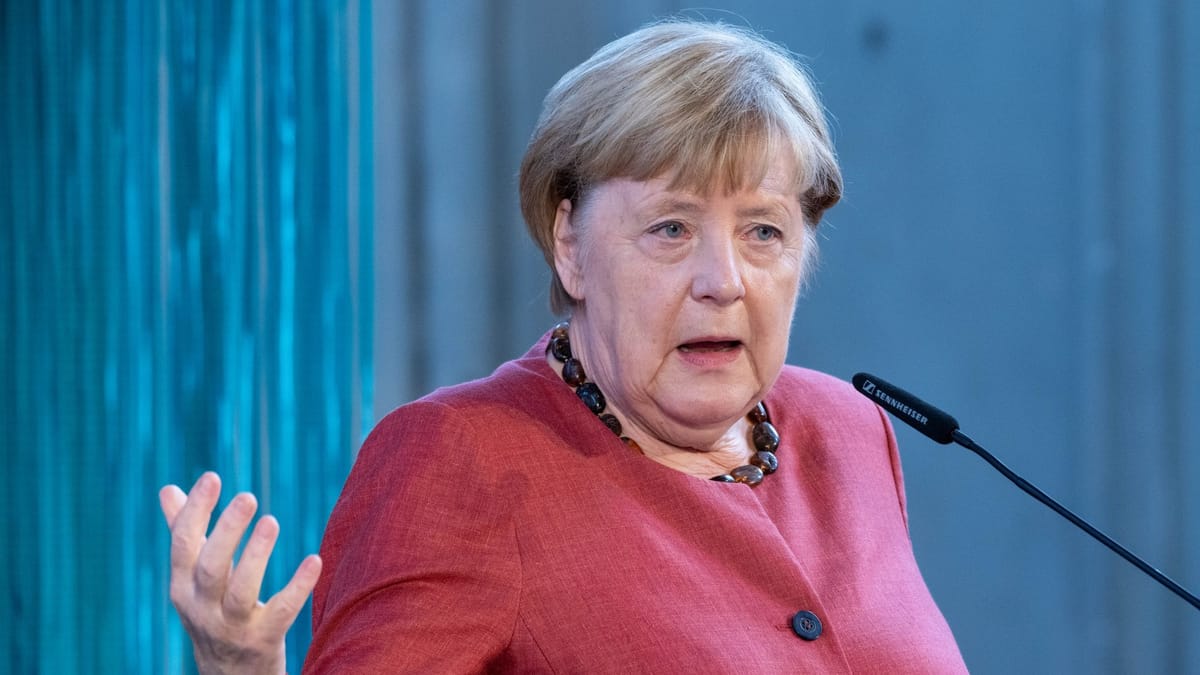 Merkel-Äußerungen zum Ukraine-Krieg: Mehr Selbstkritik wäre angebracht