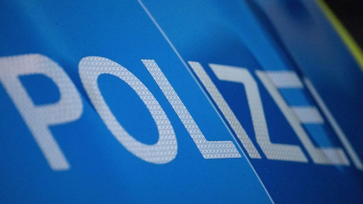 Halloween: Maskierte Kinder lösen Polizeieinsatz aus