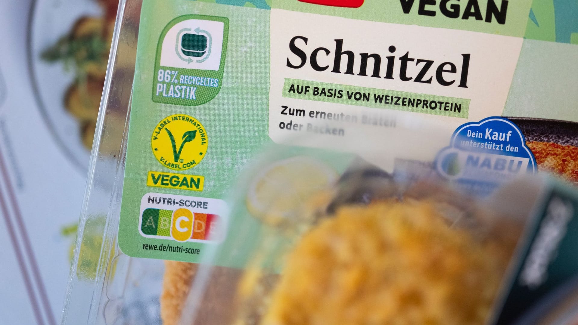 Veggie-Produkte - Veganes Schnitzel Veggie-Produkte - Veganes Schnitzel