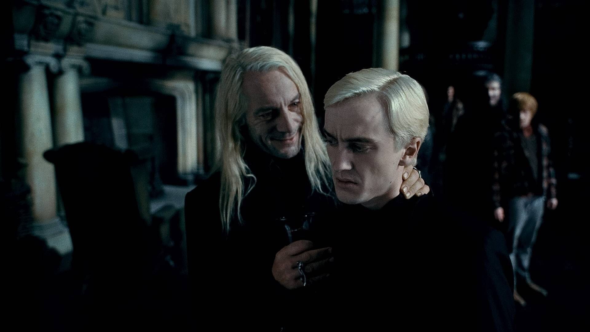 Jason Isaacs spielte Lucius Malfoy (l.) in den "Harry Potter"-Filmen. Jason Isaacs spielte Lucius Malfoy (l.) in den "Harry Potter"-Filmen.