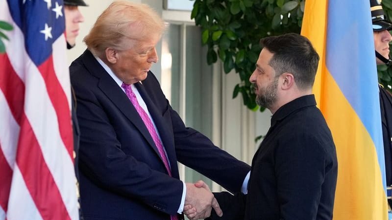 urn:newsml:dpa.com:20090101:251017-935-898687 urn:newsml:dpa.com:20090101:251017-935-898687