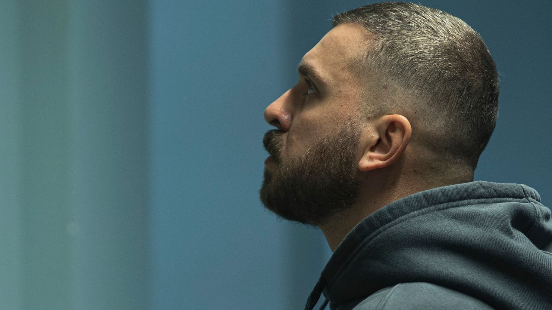 "Tatort: Dunkelheit": Hamza Kulina (Edin Hasanović) ermittelt in dem Fall.