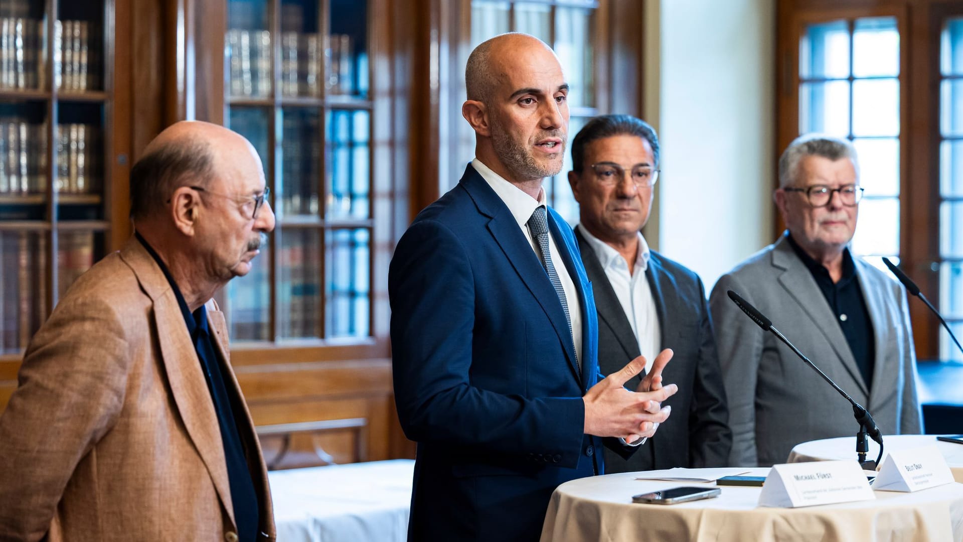 Nahostkonflikt - Initiative zur Aufnahme hilfsbedürftiger Kinder