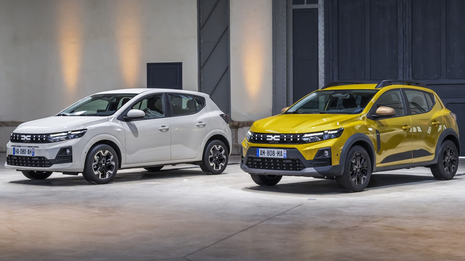 Leicht veränderter Look: Dacia hat den Sandero und desssen Variante Stepway geliftet. Leicht veränderter Look: Dacia hat den Sandero und desssen Variante Stepway geliftet.