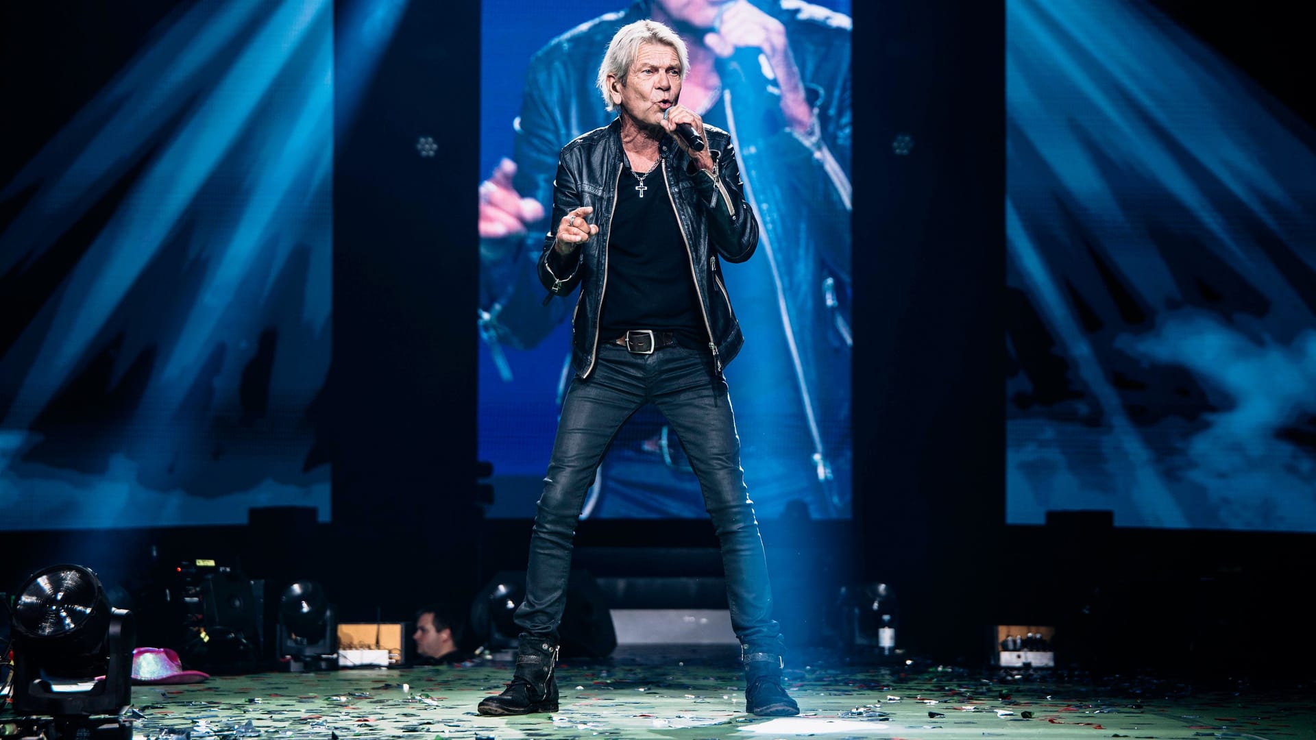 Matthias Reim live bei der Schlagernacht des Jahres in der Messehalle Erfurt (Archivbild): Seine große Arena-Tour 2026 umfasst insgesamt 26 Stopps. Matthias Reim live bei der Schlagernacht des Jahres in der Messehalle Erfurt (Archivbild): Seine große Arena-Tour 2026 umfasst insgesamt 26 Stopps.