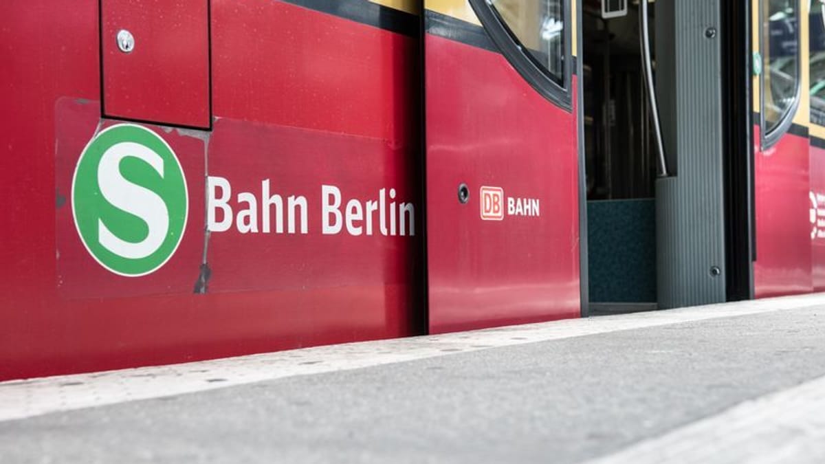 Berlin: Ringbahn fährt nach technischer Störung wieder planmäßig