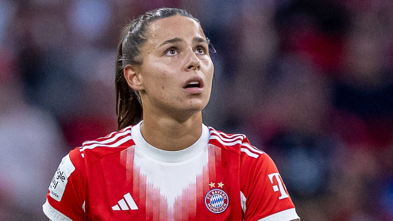 Lena Oberdorf: Die Bayern starten in die "Königsklasse" mit einem Kracher. Lena Oberdorf: Die Bayern starten in die "Königsklasse" mit einem Kracher.