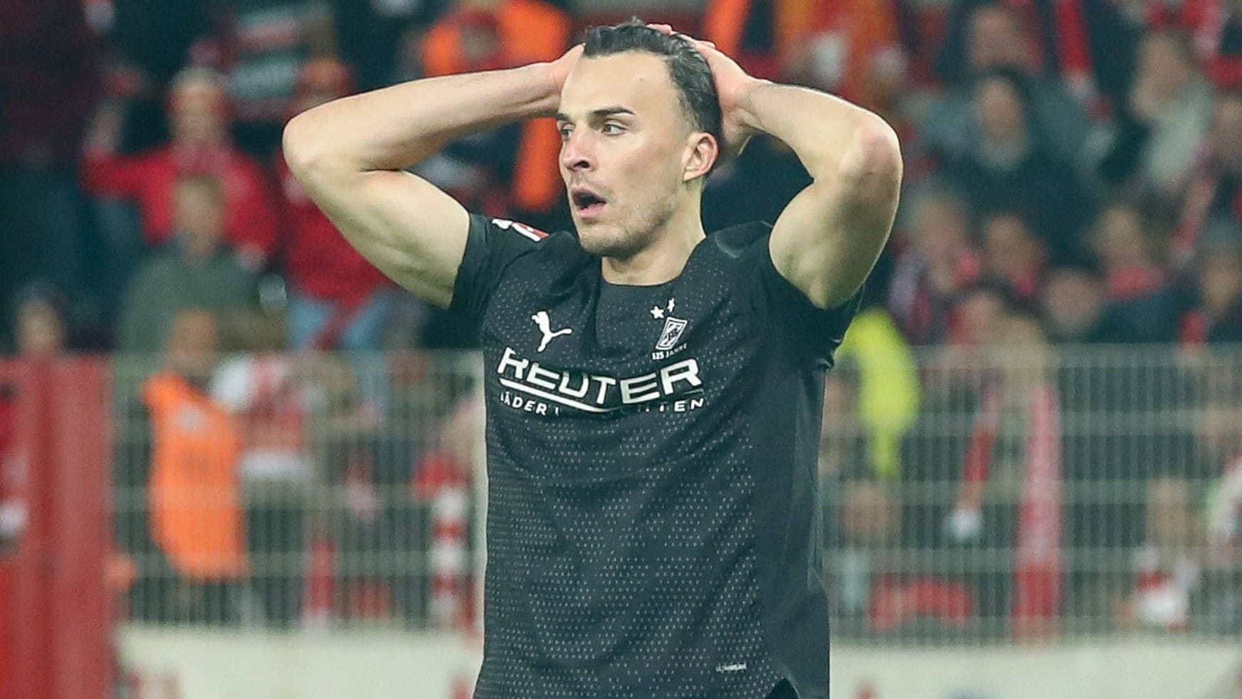 Zum Verzweifeln: Gladbachs Haris Tabaković im Spiel bei Union Berlin. Zum Verzweifeln: Gladbachs Haris Tabaković im Spiel bei Union Berlin.